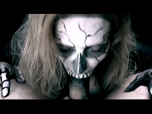 ❤️ Demonsko dekle sesa kurca s svojimi črnimi usti in pogoltne spermo. ️❌ Anal video na porno sl.myteporn.ru ❌️❤